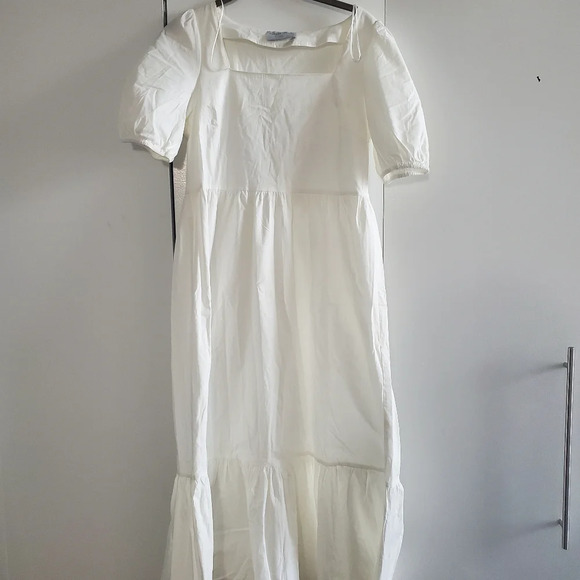 NWOT Modern Citizen White Long Ruffle Dress Size S - Picture 1 of 4